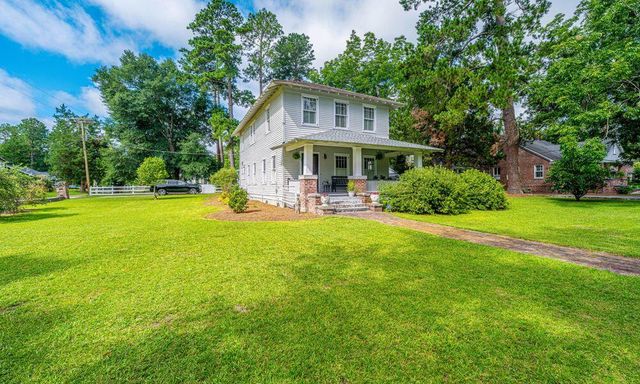 401 Johnston Street, Saint George, SC 29477