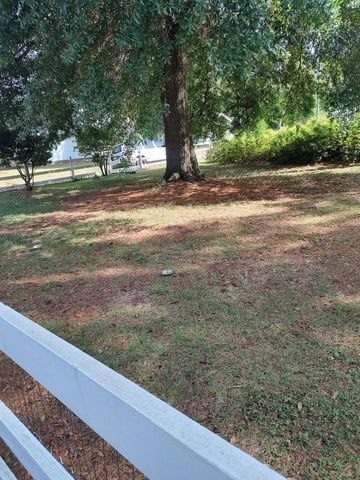 401 Johnston Street, Saint George, SC 29477