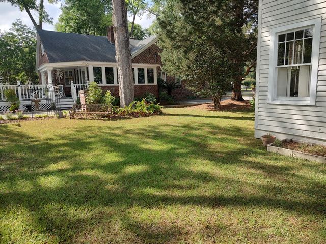 401 Johnston Street, Saint George, SC 29477