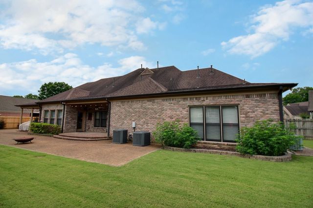 1156 SUNRIVER CV, Collierville, TN 38017