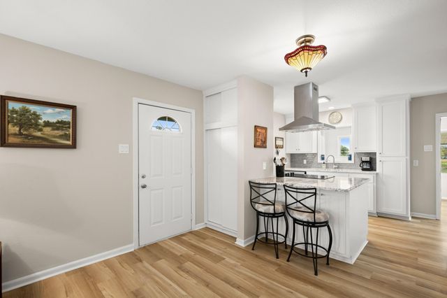 210 Striper Haven LN, Buchanan Dam, TX 78609