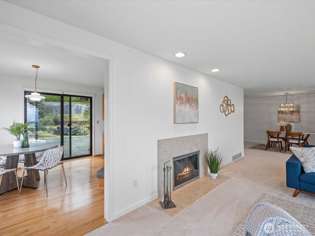 10248 Richwood Avenue NW, Seattle, WA 98177