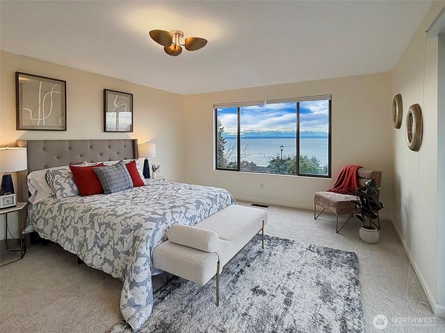 10248 Richwood Avenue NW, Seattle, WA 98177