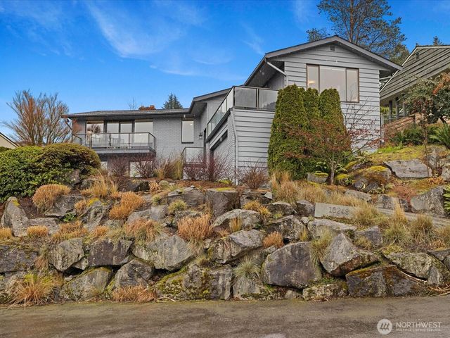 10248 Richwood Avenue NW, Seattle, WA 98177