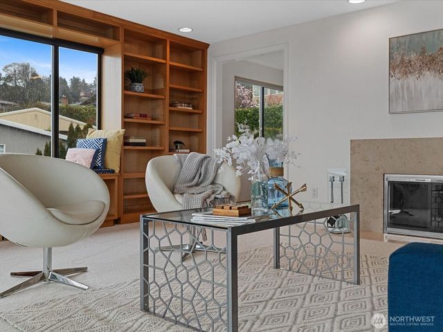 10248 Richwood Avenue NW, Seattle, WA 98177