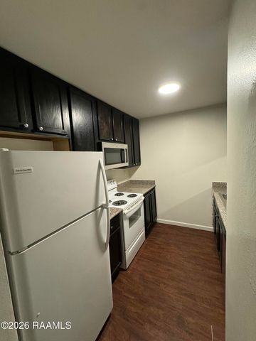 300 Lozes Avenue 903, Lafayette, LA 70508
