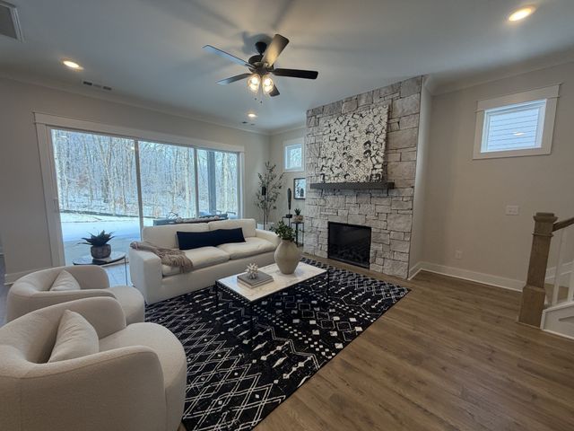 7504 Shoal Mill Point, Fairview, TN 37062