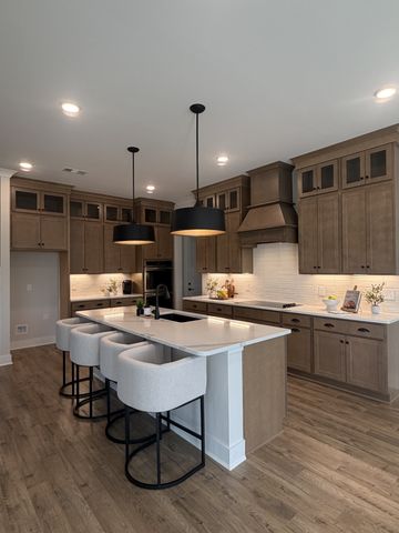 7504 Shoal Mill Point, Fairview, TN 37062