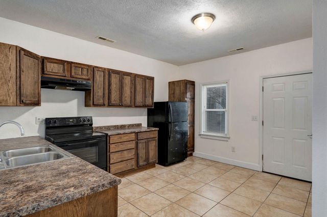 1310 W State Street, Springfield, MO 65806