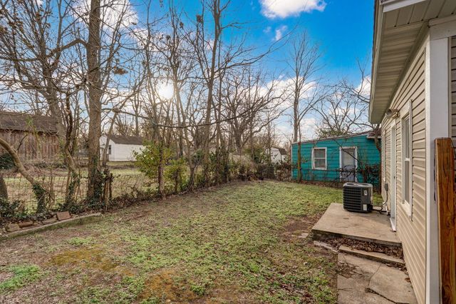 1310 W State Street, Springfield, MO 65806