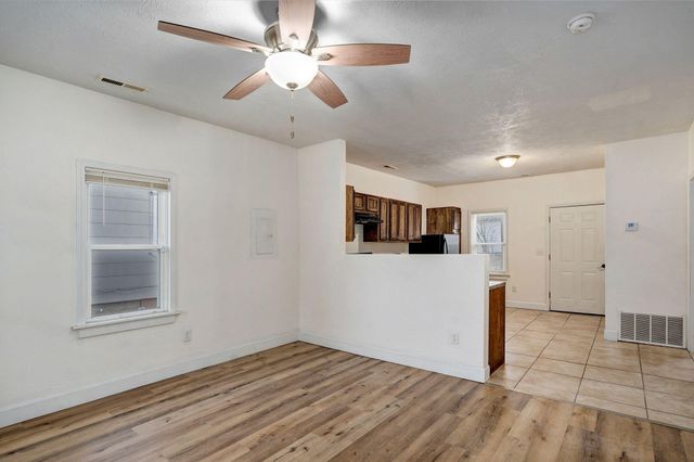 1310 W State Street, Springfield, MO 65806