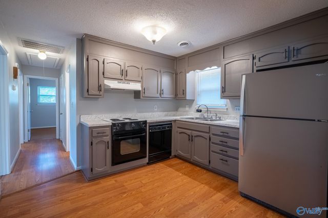 912 Mountain Gap Road, Huntsville, AL 35803