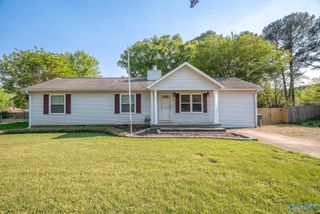 912 Mountain Gap Road, Huntsville, AL 35803