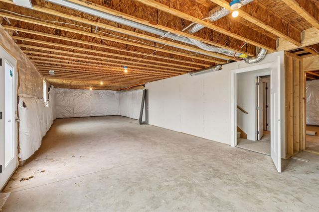 1511 W Lincoln Place, Indianola, IA 50125