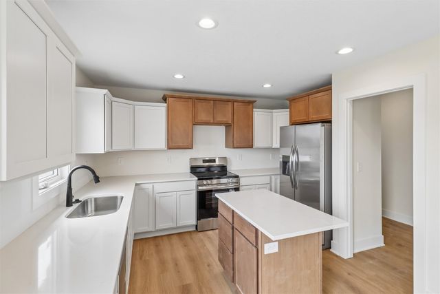 1511 W Lincoln Place, Indianola, IA 50125