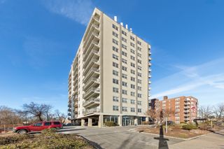 2370 North Avenue 5A, Bridgeport, CT 06604