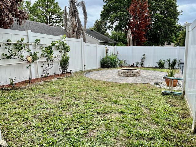 2018 CROSSCREEK COURT, Oviedo, FL 32766