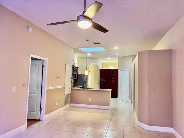 2018 CROSSCREEK COURT, Oviedo, FL 32766