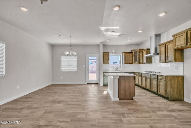 15149 Endurance Avenue, El Paso, TX 79938