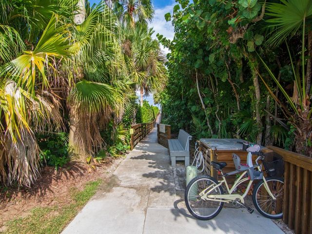 256 Egret Lane, Vero Beach, FL 32963