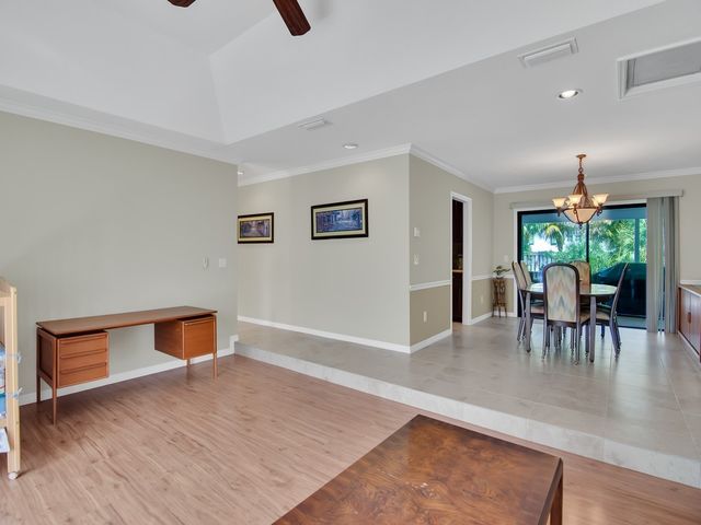 256 Egret Lane, Vero Beach, FL 32963