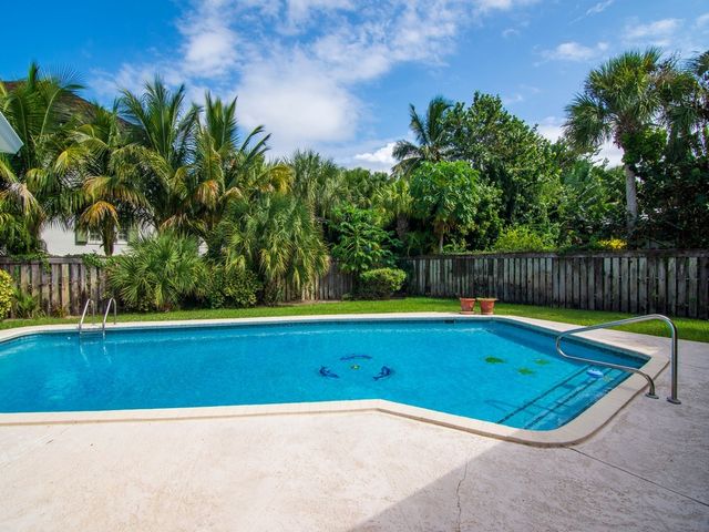 256 Egret Lane, Vero Beach, FL 32963