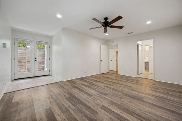 2751 Stonecreek Court, Carrollton, TX 75006