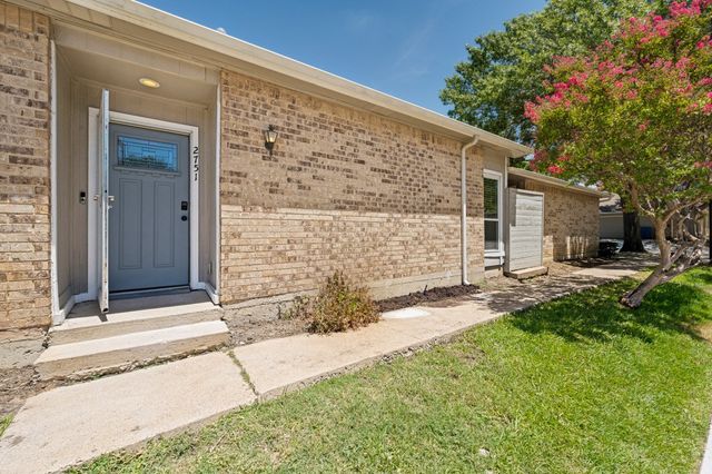2751 Stonecreek Court, Carrollton, TX 75006