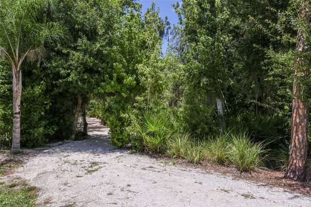 2493 PARADISE PLUM DRIVE, Sarasota, FL 34240