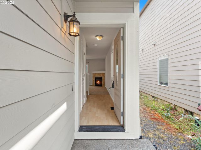 2709 FLETCH St, Forest Grove, OR 97116