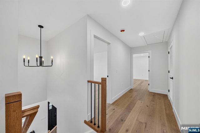 125 Cedarhurst Avenue, Woodland Park, NJ 07410