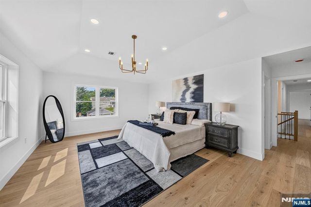 125 Cedarhurst Avenue, Woodland Park, NJ 07410