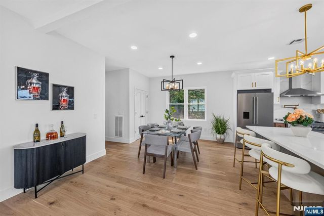 125 Cedarhurst Avenue, Woodland Park, NJ 07410