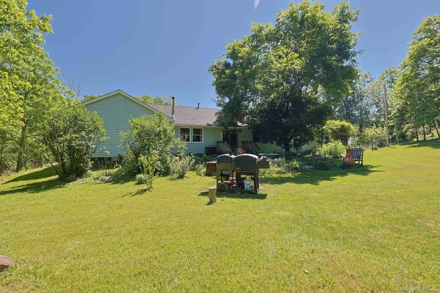 646 County Route 93, Slate Hill, NY 10973