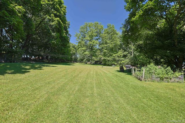 646 County Route 93, Slate Hill, NY 10973