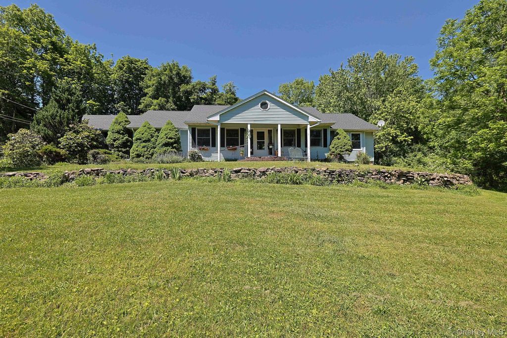 646 County Route 93, Slate Hill, NY 10973