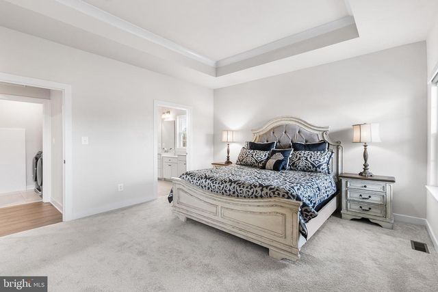 223 LETITIA MANOR DR, West Grove, PA 19390