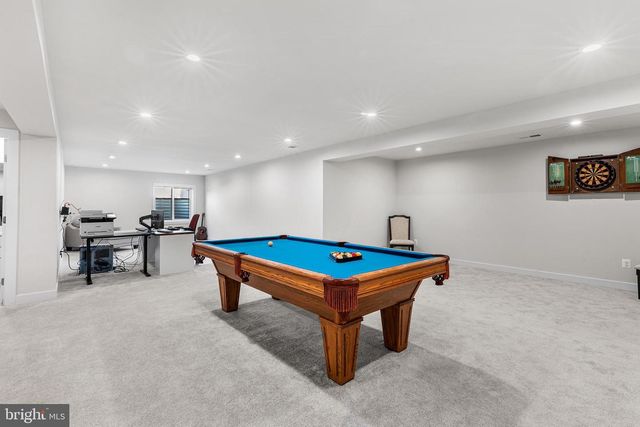 223 LETITIA MANOR DR, West Grove, PA 19390