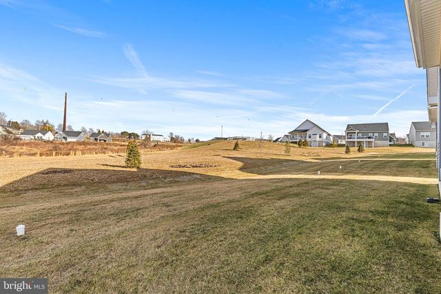 223 LETITIA MANOR DR, West Grove, PA 19390