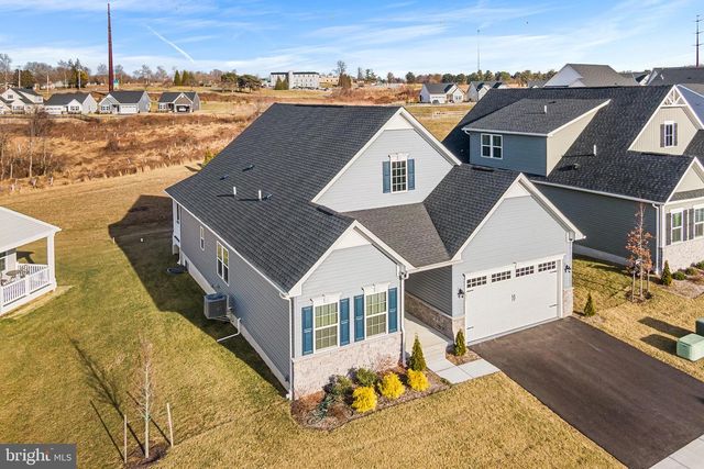 223 LETITIA MANOR DR, West Grove, PA 19390