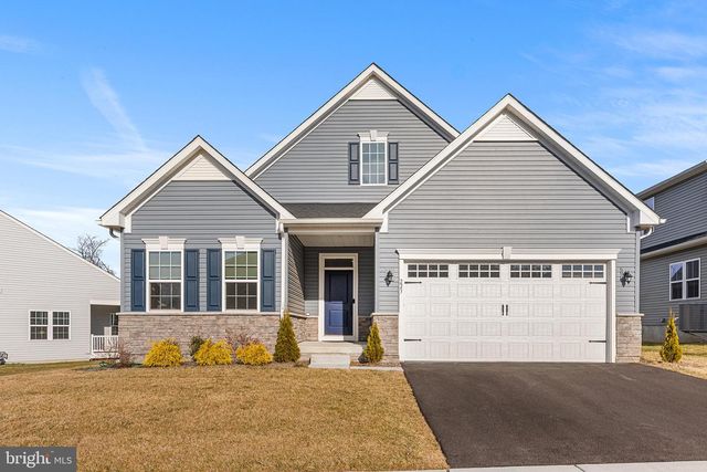 223 LETITIA MANOR DR, West Grove, PA 19390