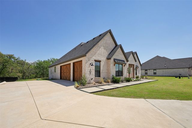 101 Wild Plum Drive, Krugerville, TX 76227