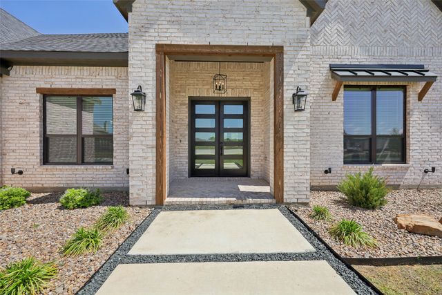 101 Wild Plum Drive, Krugerville, TX 76227