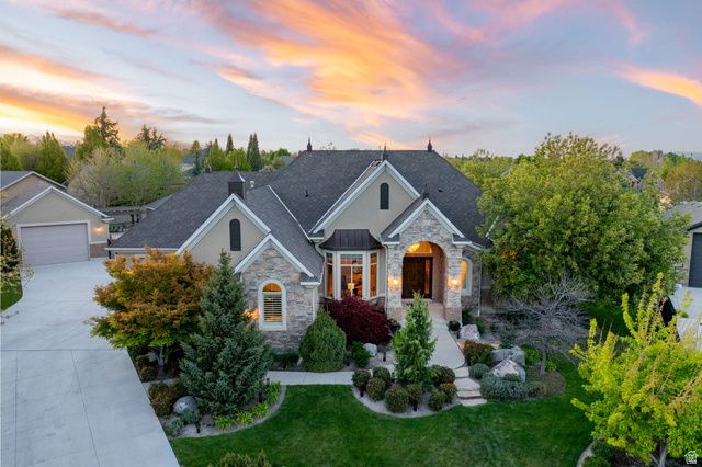 2312 W GALLANT FOX CT, South Jordan, UT 84095