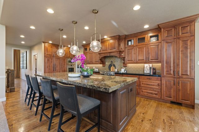 2312 W GALLANT FOX CT, South Jordan, UT 84095
