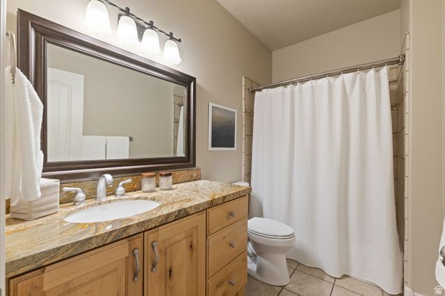 2312 W GALLANT FOX CT, South Jordan, UT 84095