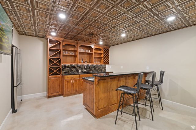 2312 W GALLANT FOX CT, South Jordan, UT 84095