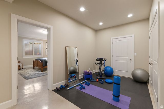 2312 W GALLANT FOX CT, South Jordan, UT 84095