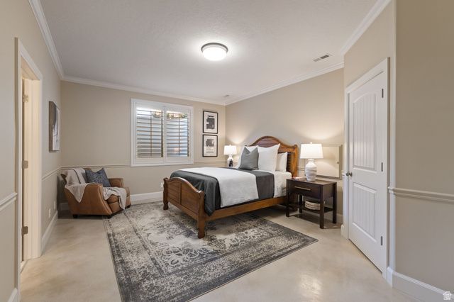2312 W GALLANT FOX CT, South Jordan, UT 84095