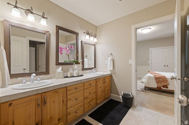2312 W GALLANT FOX CT, South Jordan, UT 84095